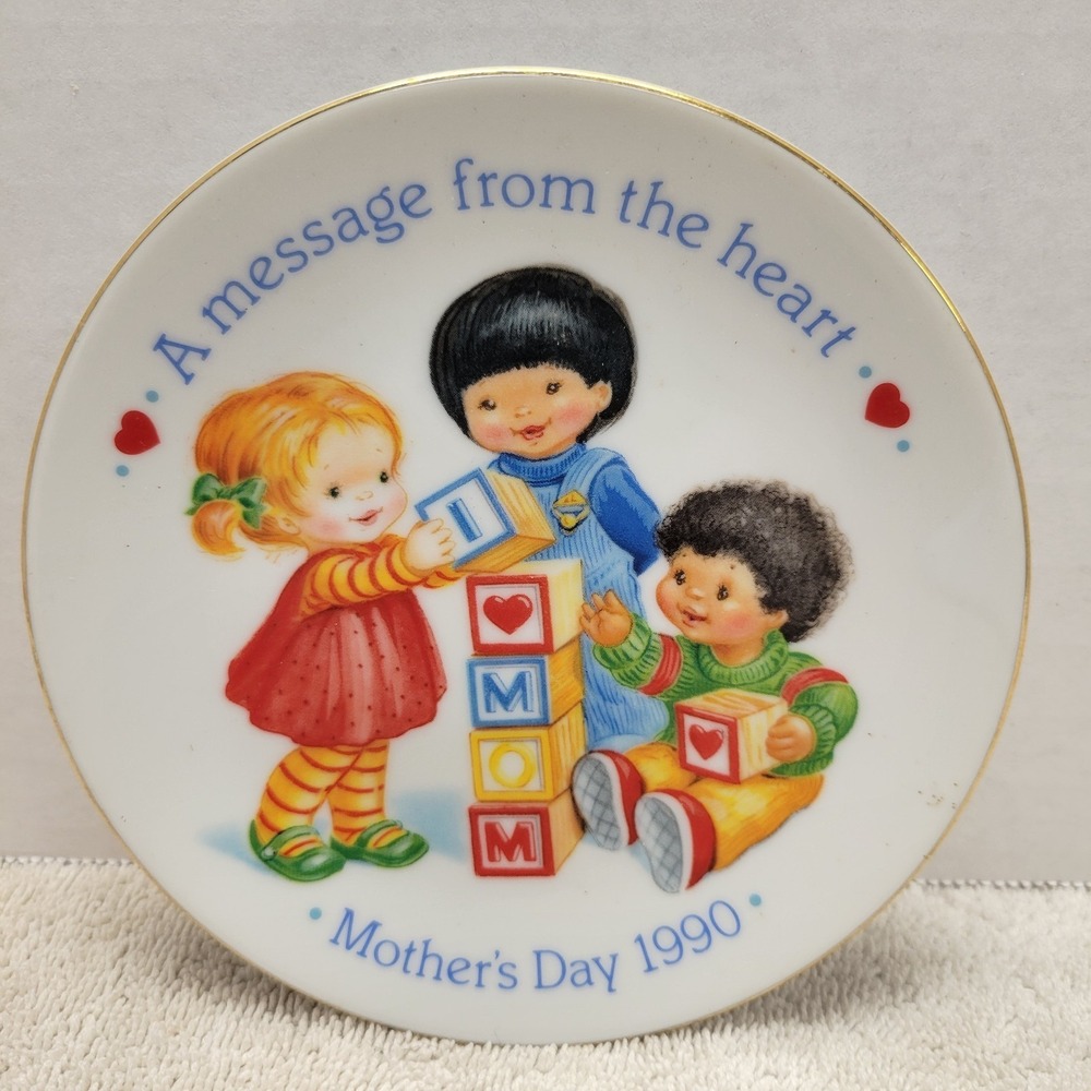 Avon‎ Mother's Day 1990 Plate A Message From the Heart 5 inch